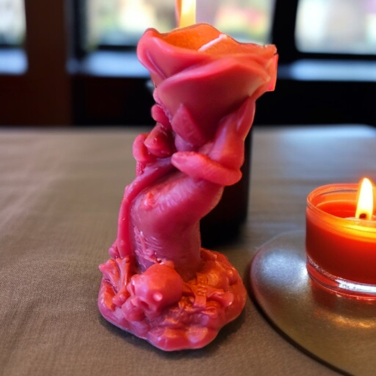 Hand-Rose Groß – Die Schönheit des Augenblicks in Wachs verewigt